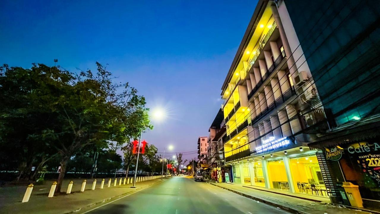 The Riva Vientiane Hotel Dış mekan fotoğraf